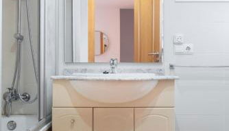 Casa Grande con Piscina Barbacoa cerca de la Playa con Aire Acondicionado Centralizado - Photo 5, Shower