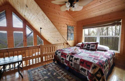 Red Roof-Cozy Cabin with Great Views, Hot Tub and near Bryson City - Foto 24
