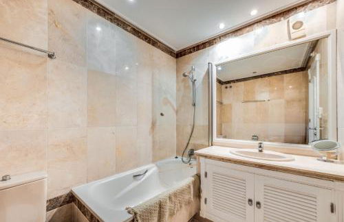 DB Apartment - Photo 11