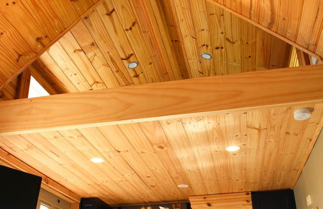 Compass Hut - Photo 7