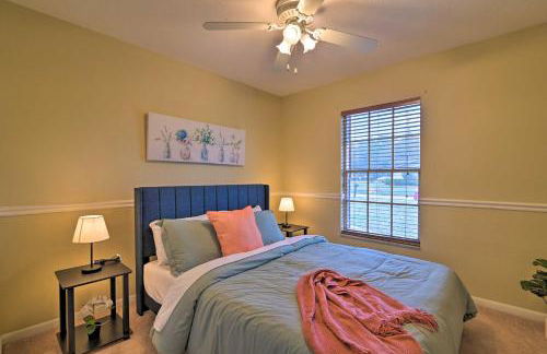 Grand Valrico Home with Deck, Fire Pit and Yard! - Foto 24