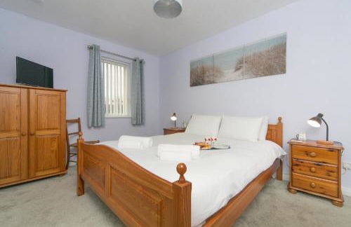 Peaceful property with stunning views - Pass the Keys - Photo 26