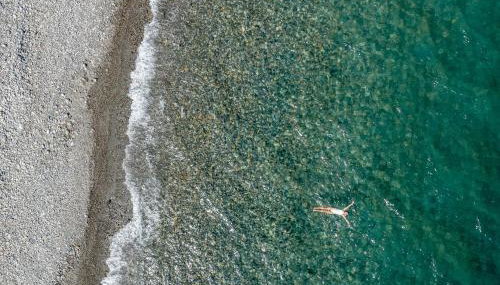 Amalthia Villa, Heated Pool & Walk to the Beach, By ThinkVilla - Foto 5