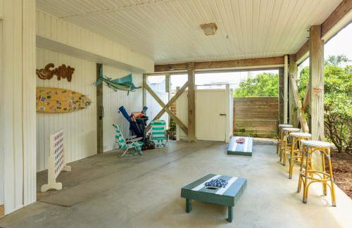 Ocean-View Pet-Friendly Beach Access Retreat - Photo 18