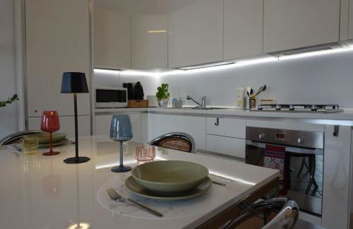 Santa Maruzza - Apartment with Balcony View, 5 Min Walk to Teatro Massimo & Cathedral - Foto 11