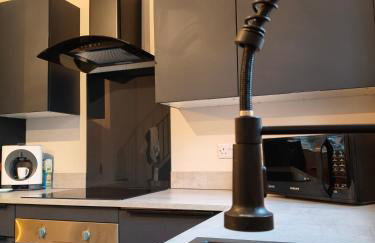 Stylish 2-Bed Home Near A11 - Foto 8