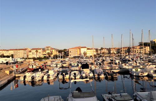 Domaine de La Coudouliere, Vue Mer, Plage, Piscine et Parc - Foto 80