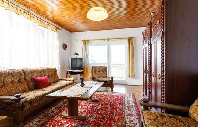 4 bedroom House in Fonyód with garden and terrace - Photo 10