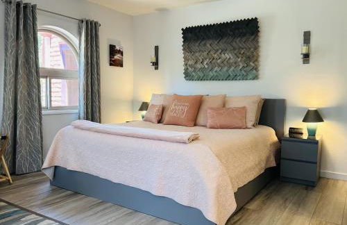 Red Rock Escape - Cozy King Bed Studio & Gardens, Trails, Views, Red Rock Pass - Foto 1