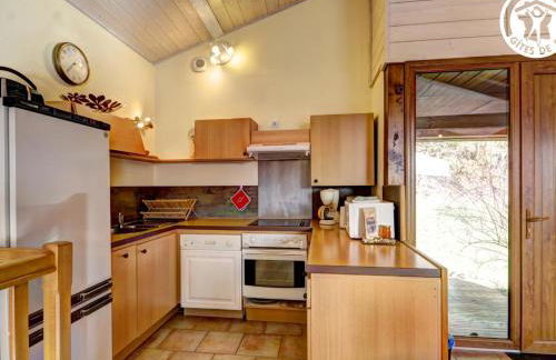 Gîte confortable avec vue imprenable près de Saint-Étienne - FR-1-496-38 - Foto 27