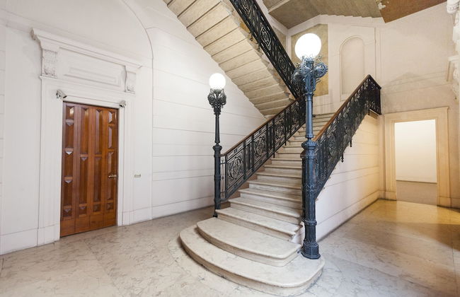 easyhomes - Duomo Suites & Apartments - Photo 40