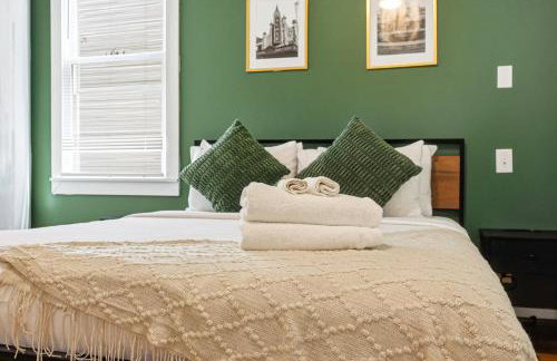 Cozy 1st-Floor Flat 2BR Backyard Free Parking - Foto 9