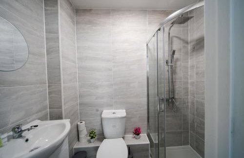 Open Mind Property - Cozy Flat for FOUR - Photo 10