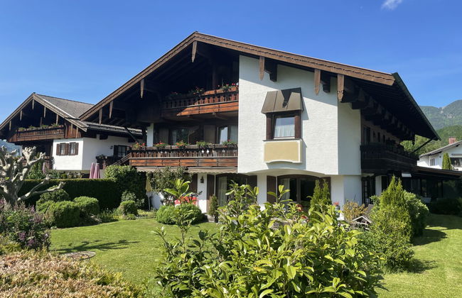 2 bedroom Apartment in Unterwössen with garden and terrace - Photo 1