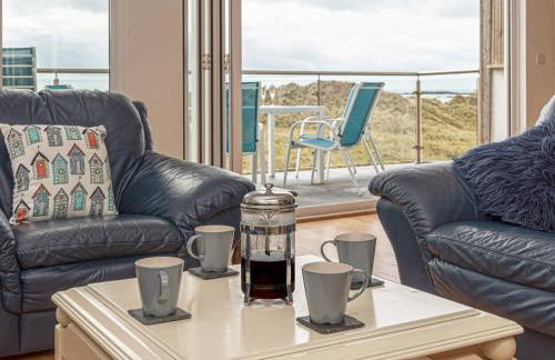 Celyn Y Mor Stunning Rhosneigr Family Beach House - Pass the Keys - Foto 26