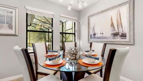 Lux Escape: Private Pool, Game Room & Near Disney - Foto 5