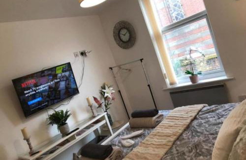 CityNights Studios with Free Parking - Foto 55