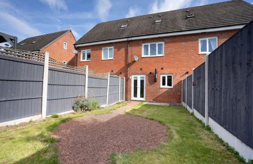 Stunning 3 bed House - Nr Kings Mill Hospital - 2 Parking Spaces, Wifi & Garden - Foto 36