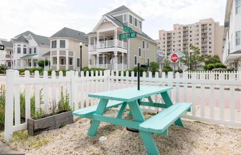 Surfside Retreat- Close to Beach & Boardwalk! - Foto 42