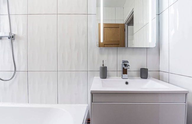 Magnificent and centrally located flat - Foto 16