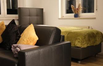 Apartment 4 - Photo 4