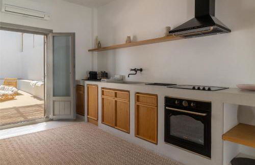 Siora of Paros - Ammiralis & Castelis - Photo 9