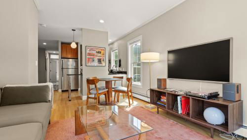 Cozy 2 Bed Apt - Foto 3