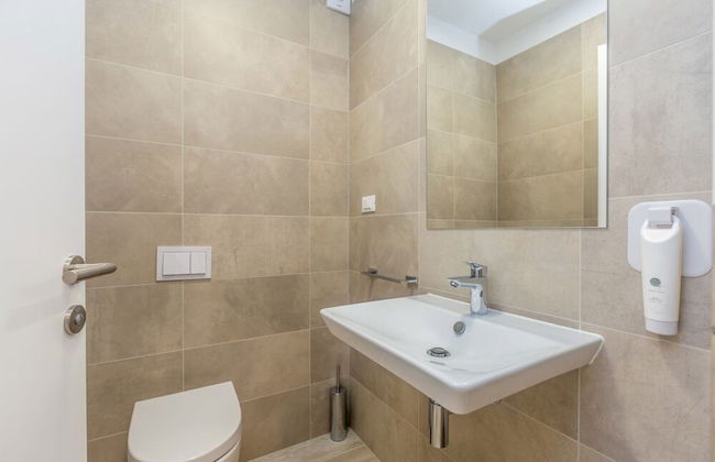 JAZZ at Rova Apartment Lun - Photo 15