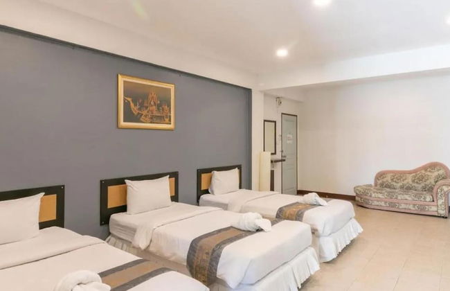 B9 Airport Resident - Photo 4