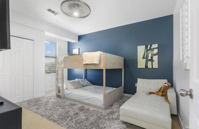 Portside Villas Unit 6 - Photo 4