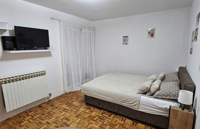 Home Away in Sarajevo - Photo 6