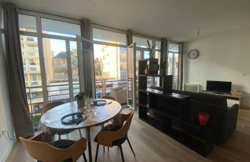 Un extérieur en ville - Foto 3