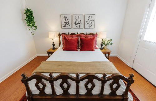 Centrally Located 2BR Overton Square Unit 2 Fast WiFi Free Parking Yes Pets - Foto 10