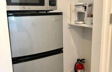 Silverlake and Echo Park - 6min to Downtown and Hollywood - - Photo 12