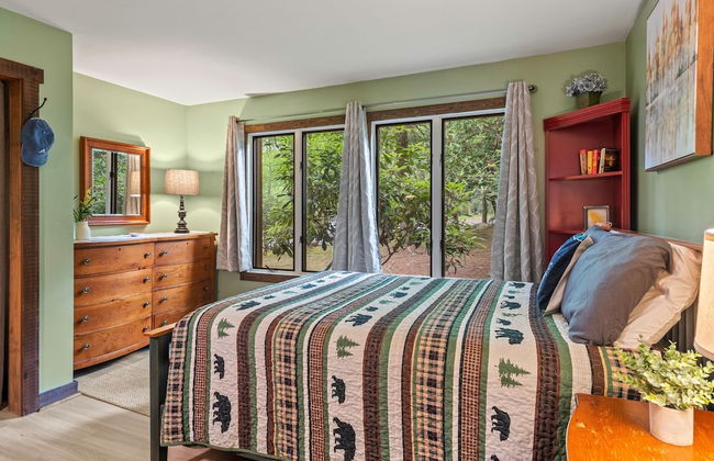 Boulder Pointe by Avantstay Deck Forest Views Boulder Lake Club Passes - Foto 20