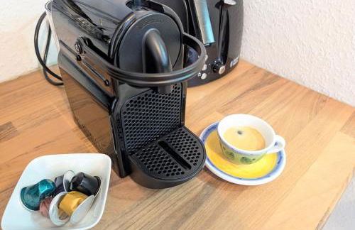 Apartment with AC, full kitchen, self check in, parking, 8 min to SAP campus, Wi Fi - Foto 27