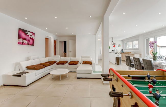 Beautiful Cottage in La Chaux With Jacuzzi - Foto 1