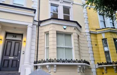 Stylish Three Bedroom Ensuite Duplex Apartment in West Hampstead - Foto 11