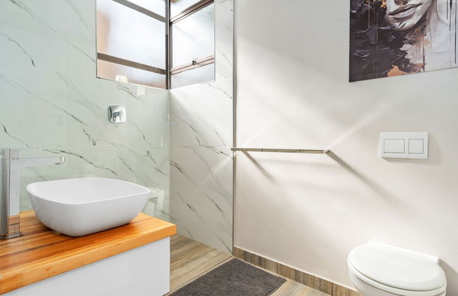 Zaria Sun Family - Photo 40