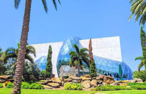 RETRO RETREAT in DTSP - Explore the downtown area - Foto 25