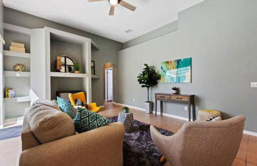 Spacious Disney Themed 5Bed Villa! Private Heated Enclosed Pool/Spa/BBQ! - Photo 51