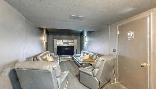 Expansive Flagstaff Family Retreat with Media Room! - Foto 3