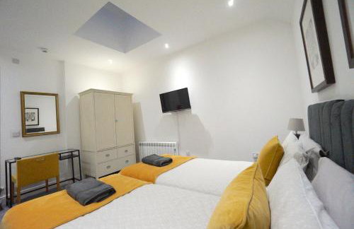 Entire Building - Suite of 3 Premium Apartments - Celebration bookings welcome - Foto 32