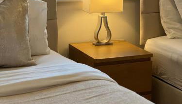 Spacious 2 Bed, 2 Bath Apartment by MCF - Foto 2