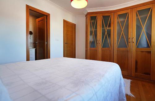 GALIHOST - Precioso ático en pleno centro de O Grove - Photo 45