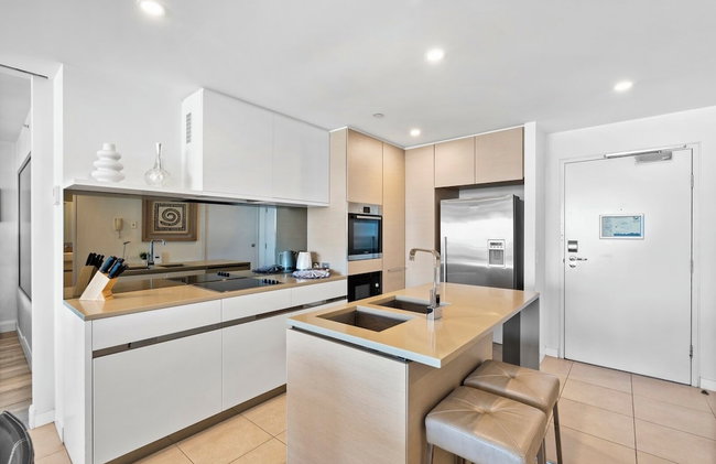 Soul Beachfront Apartments - HR Surfers Paradise - Photo 36