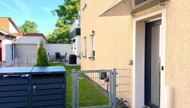 Ferienwohnung mit Garten und Parkplatz mitten in Neumarkt - Foto 1, Garden