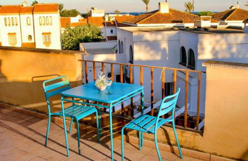 Ático con gran terraza a 50 metros de la playa de Casares - Photo 1