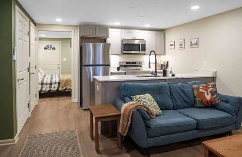 2 Blocks from the US Capitol - Photo 21