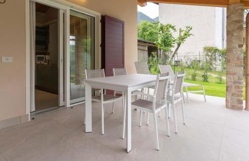 Idyllic cottage next to the beautiful Lake Idro - Foto 75